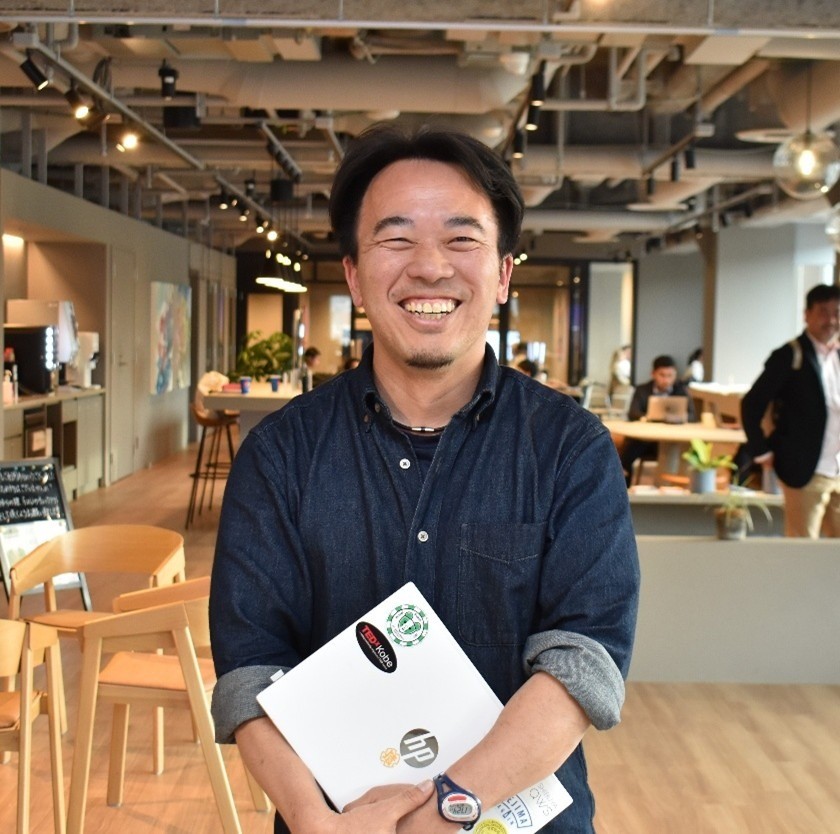 地域の“やりたい”を行政に“伝わる形”へ―地域の【翻訳家】秋田大介さんが灯す、未来への火種